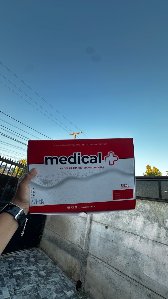 Foto de Ignacio B. usando Medicalbox SneakClean
